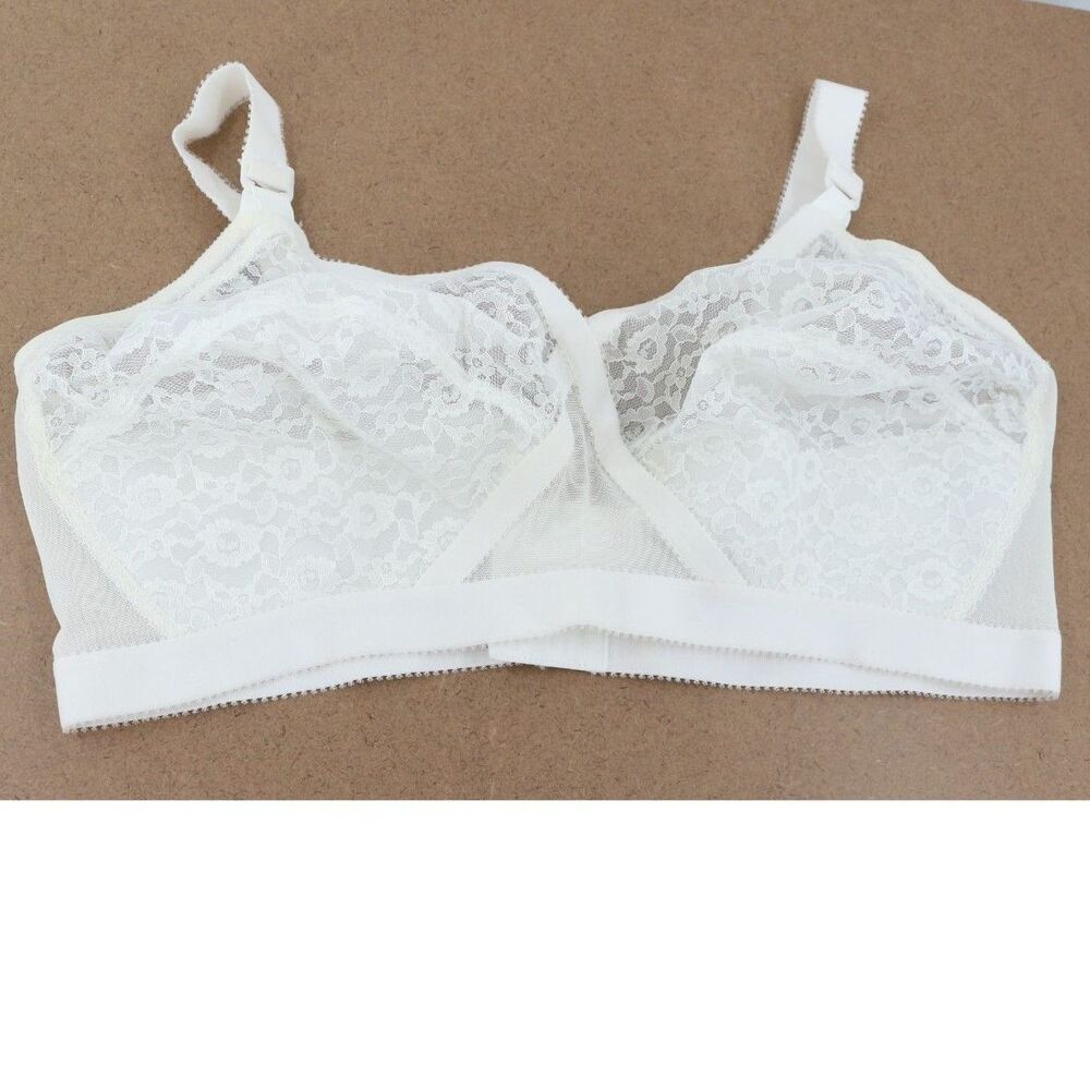 Playtex Cross Your Heart Bra Size 48DD Style 121 White Lace Vintage Sheer